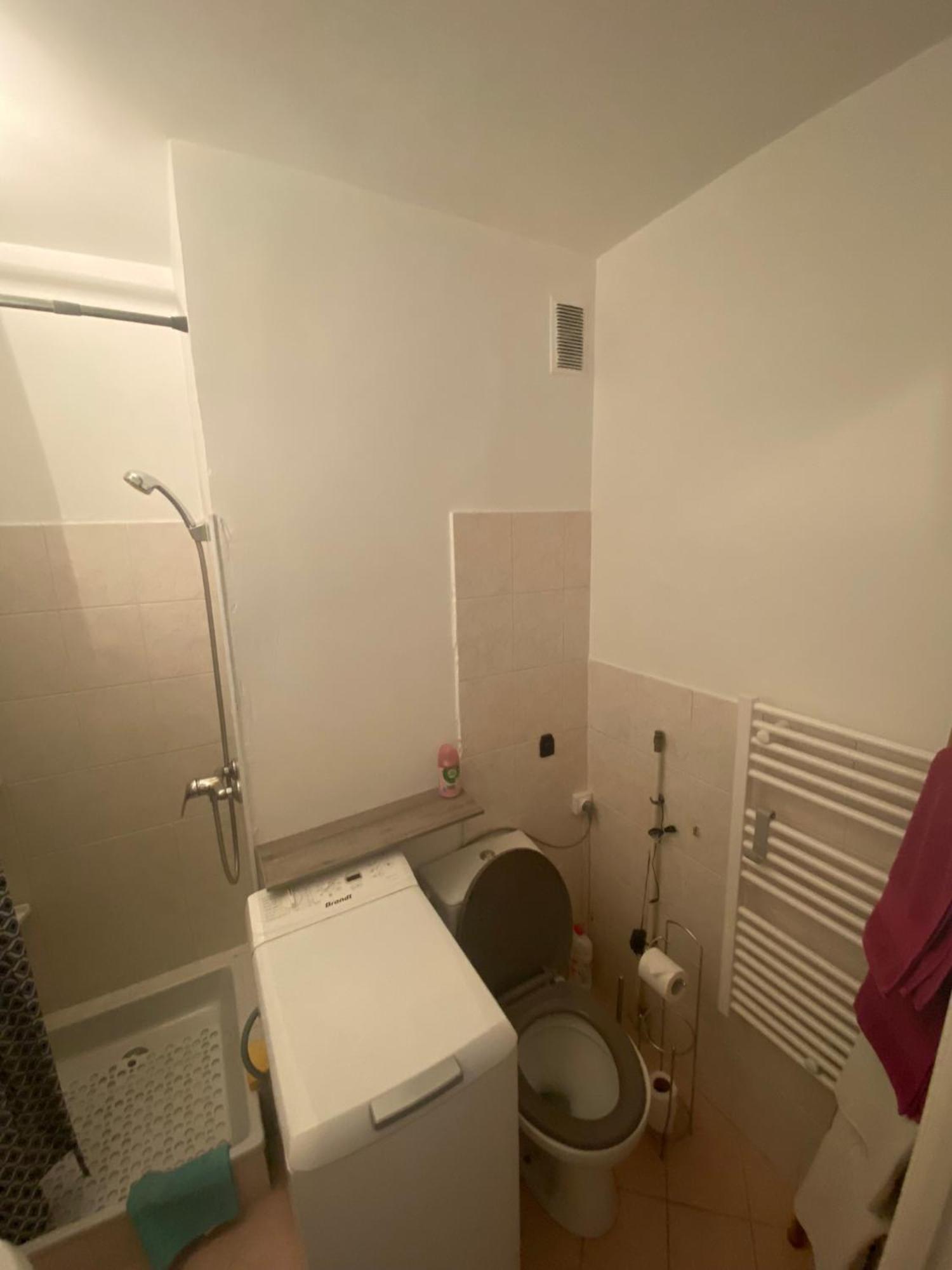 Joli Studio Neuf Av Terrasse A 50 M De La Mer Et Gare Roquebrune-Cap-Martin Buitenkant foto